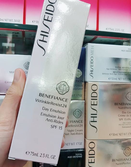 ٻҾ2 ͧԹ : Shiseido Benefiance WrinkleResist24 Day Emulsion SPF 15 75 ml. Ѻǧҡҧѹ ·ͧŴŴ͹ҧջԷҾ ҹѹҡҡ »