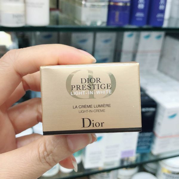 ٻҾ2 ͧԹ : Dior PRESTIGE Light-In-White La Creme Lumiere Light in Creme Ҵͧ 5ml. ٵ෹ 鹴ǹͼǡШҧ㹻ҳ٧ش Ŵ͹شҧ ¼Ǿó觻 ֡͹ 