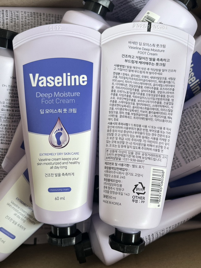 ٻҾ2 ͧԹ :  Vaseline Deep Moisture Foot Cream Ҵ 60ml. ٵ ԨмԵҹ ᵡ  Ѻҹ ҵҵ ͡ ҷӴҹ ǹ蹷駡ҹ ѭᵡ اҧ֡