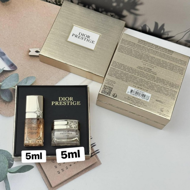 ٻҾ2 ͧԹ : Dior Prestige Set 2 Items اФ Dior Prestige ٵ سҨҡѧԵ˹ͪ鹢ͧҺͧ Dior Prestige Ҿسѵ Anti-aging ا͹ ૵Ѵ 2 췴ͧ ش