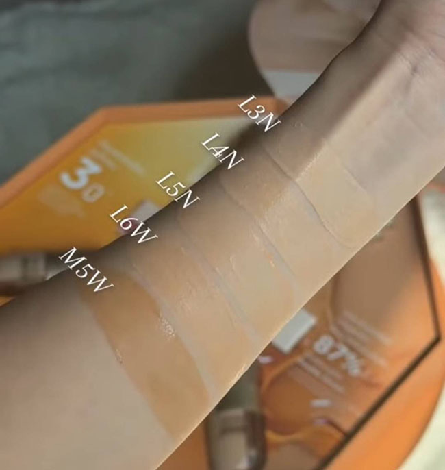 �ٻ�Ҿ���3 �ͧ�Թ��� : Clarins Double Serum Foundation 30 ml. �ͧ��鹷��ء���ͤ�� �Դ�Ե�����ͧ�ҹ��� �ͺ��Ƿ�����觻�С�´ب�ҵԹ �������û��Դ�дѺ�ҹ��ҧ�֧����ش ��Ъ��º��ا������Ŵ���͹�����