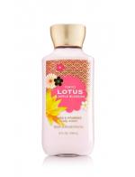 Bath & Body Works Tokyo Lotus & Apple Blossom Shea & Vitamin E Body Lotion 236 ml. โลชั่นบำรุงผิวสุดพิเศษ กลิ่นหอมหวานน่ารักของดอกบัว และแอปเปิ้ล หอมละมุน หอมมากๆคะ Bath & Body Works Tokyo Lotus & Apple Blossom Shea & Vitamin E Body Lotion 236 ml. โลชั่นบำรุงผิวสุดพิเศษ กลิ่นหอมหวานน่ารักของดอกบัว และแอปเปิ้ล หอมละมุน หอมมากๆคะ