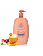 Johnson's Baby Honey Apple Moisture Wash 828ml. (28 Fl OZ.) ครีมอาบน้ำเด็กสูตรน้ำผึ้งแอปเปิ้ลช่วยทำความสะอาดผิวได้อย่างหมดจด พร้อมทั้งบำรุงเหมือนทาโลชั่นในขั้นตอนเดียว ช่วยกักเก็บความชุ่มชื่น มีวิตามินซี และสารต้านอนุมูลอิสระ ช่วยในการเสร Johnson's Baby Honey Apple Moisture Wash 828ml. (28 Fl OZ.) ครีมอาบน้ำเด็กสูตรน้ำผึ้งแอปเปิ้ลช่วยทำความสะอาดผิวได้อย่างหมดจด พร้อมทั้งบำรุงเหมือนทาโลชั่นในขั้นตอนเดียว ช่วยกักเก็บความชุ่มชื่น มีวิตามินซี และสารต้านอนุมูลอิสระ ช่วยในการเสร