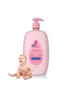Johnson's Baby Moisture Wash 828ml. (28 Fl OZ.) ครีมอาบน้ำเด็กสูตรออริจินัล ช่วยทำความสะอาดผิวได้อย่างหมดจด พร้อมทั้งบำรุงเหมือนทาโลชั่นในขั้นตอนเดียว ด้วยมอยเจอร์ไรเซอร์เข้มข้น ช่วยบำรุงผิวให้นุ่มชุ่มชื่น ลดอาการคัน แห้งแตก จากอากาศที่แห Johnson's Baby Moisture Wash 828ml. (28 Fl OZ.) ครีมอาบน้ำเด็กสูตรออริจินัล ช่วยทำความสะอาดผิวได้อย่างหมดจด พร้อมทั้งบำรุงเหมือนทาโลชั่นในขั้นตอนเดียว ด้วยมอยเจอร์ไรเซอร์เข้มข้น ช่วยบำรุงผิวให้นุ่มชุ่มชื่น ลดอาการคัน แห้งแตก จากอากาศที่แห
