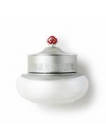 The History of Whoo Gongjinhyang Seol Whitening & Moisture Glow Cream SPF30/PA++ 50ml. ผลิตภัณฑ์ที่อุดมด้วยส่วนผสมไวท์เทนนิ่งอันทรงคุณค่าตามตำราการดูแลผิว เติมความชุ่มชื่นด้วยน้ำดอกเบญจมาศป่า ปกป้องผิวจากกรังสียูวี  นุ่มเรียบเนียน ให้ผิว The History of Whoo Gongjinhyang Seol Whitening & Moisture Glow Cream SPF30/PA++ 50ml. ผลิตภัณฑ์ที่อุดมด้วยส่วนผสมไวท์เทนนิ่งอันทรงคุณค่าตามตำราการดูแลผิว เติมความชุ่มชื่นด้วยน้ำดอกเบญจมาศป่า ปกป้องผิวจากกรังสียูวี  นุ่มเรียบเนียน ให้ผิว