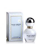 Marc Jacobs Daisy Dream Eau de Toilette Spray ขนาดทดลอง 4ml. EDT. น้ำหอมอีกหนึ่งของกลิ่นในตระกูล Jacobs Daisy ด้วยกลิ่นที่มีความละเอียดอ่อนกว่ากลิ่นก่อนหน้านี้ สไตล์กลิ่นเย็นสดชื่น ของดอกไม้และ ฟรุต อโรม่า ให้ความรู้สึกถึงความสดชื่นเบา ๆ โปรงส Marc Jacobs Daisy Dream Eau de Toilette Spray ขนาดทดลอง 4ml. EDT. น้ำหอมอีกหนึ่งของกลิ่นในตระกูล Jacobs Daisy ด้วยกลิ่นที่มีความละเอียดอ่อนกว่ากลิ่นก่อนหน้านี้ สไตล์กลิ่นเย็นสดชื่น ของดอกไม้และ ฟรุต อโรม่า ให้ความรู้สึกถึงความสดชื่นเบา ๆ โปรงส