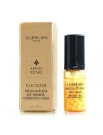 GUERLAIN Abeille Royale Daily Repair Serum ขนาดทดลอง 5 ml. เซรั่มซ่อมแซมผิวหน้าด้วยสูตรพิเศษจากผึ้งของเกอแลง เข้มข้นประสิทธิภาพสูงช่วยให้ผิวกระชับ เรียบเนียน ริ้วรอย ลดจางลง โดยเข้าไปซ่อมแซมความเสียหายร่วงโรยไปตามกาลเวลาหรือมลภ GUERLAIN Abeille Royale Daily Repair Serum ขนาดทดลอง 5 ml. เซรั่มซ่อมแซมผิวหน้าด้วยสูตรพิเศษจากผึ้งของเกอแลง เข้มข้นประสิทธิภาพสูงช่วยให้ผิวกระชับ เรียบเนียน ริ้วรอย ลดจางลง โดยเข้าไปซ่อมแซมความเสียหายร่วงโรยไปตามกาลเวลาหรือมลภ