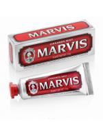 MARVIS Cinnamon Mint Toothpaste Travel Size 25 ml. (สีแดง) ยาสีฟันระดับพรีเมี่ยม สูตรหอมสดชื่นจากมิ้นท์และชินนามอน พร้อมมอบความอ่อนโยนด้วยกลิ่นหอมสดชื่นของมิ้นต์ อีกทั้งยังมีความหวาน ซึ่งเป็นรสชาติที่แปลกใหม่และไม่เคยสัมผัสมาก่อน
