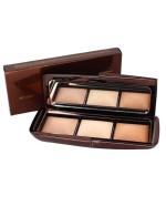 HOURGLASS Ambient LightingPalette Volume 1 (ตลับน้ำตาล)3*3.3g พาเลทนี้รวม 3 สีที่ขายดีที่สุด โทนสีสว่าง ช่วยให้ผิวของเราสมบูรณ์แบบมากขึ้นอย่างไร้ที่ติช่วยเนรมิตฟิลเตอร์ให้ผิวสวยสมบูรณ์แบบอย่างมีมิติในทันทีที่ใช้ HOURGLASS Ambient LightingPalette Volume 1 (ตลับน้ำตาล)3*3.3g พาเลทนี้รวม 3 สีที่ขายดีที่สุด โทนสีสว่าง ช่วยให้ผิวของเราสมบูรณ์แบบมากขึ้นอย่างไร้ที่ติช่วยเนรมิตฟิลเตอร์ให้ผิวสวยสมบูรณ์แบบอย่างมีมิติในทันทีที่ใช้