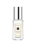Jo Malone London English Pear & Freesia Cologne ขนาดทดลอง 9 ml. โคโลจญ์น้ำหอมที่เรียกได้ว่าเป็นซิกเนเจอร์ของแบรนด์ ด้วยโทนกลิ่นฟรุ๊ตตี้ฟลอรัลเบาๆ ที่แฝงไว้ด้วยความมีระดับและซุกซน ทำให้มันสามารถแมชต์เข้าได้กับหลายๆ ลุคและหลายๆ โอกาส Jo Malone London English Pear & Freesia Cologne ขนาดทดลอง 9 ml. โคโลจญ์น้ำหอมที่เรียกได้ว่าเป็นซิกเนเจอร์ของแบรนด์ ด้วยโทนกลิ่นฟรุ๊ตตี้ฟลอรัลเบาๆ ที่แฝงไว้ด้วยความมีระดับและซุกซน ทำให้มันสามารถแมชต์เข้าได้กับหลายๆ ลุคและหลายๆ โอกาส